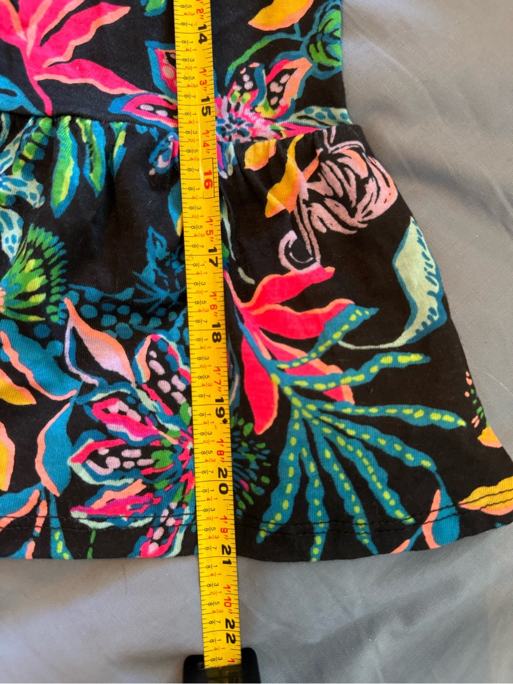 Lilly Pulitzer Black Tropical Floral Jersey Shift Dress Ruffle Cuffs (SZ XXS) - Picture 12 of 16